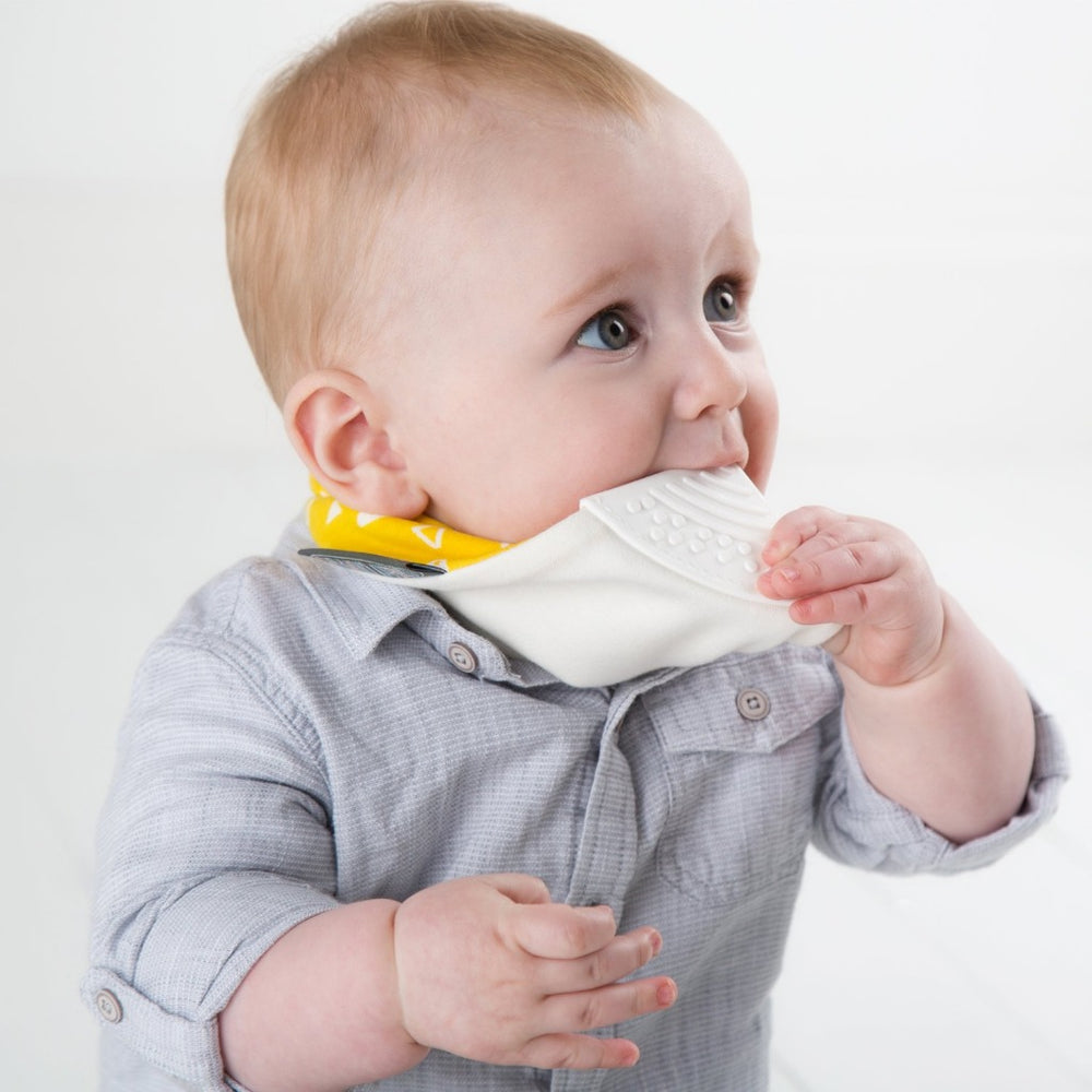 Cheeky Chompers Babero con Mordedor Babero con Mordedor - Scandi Chic