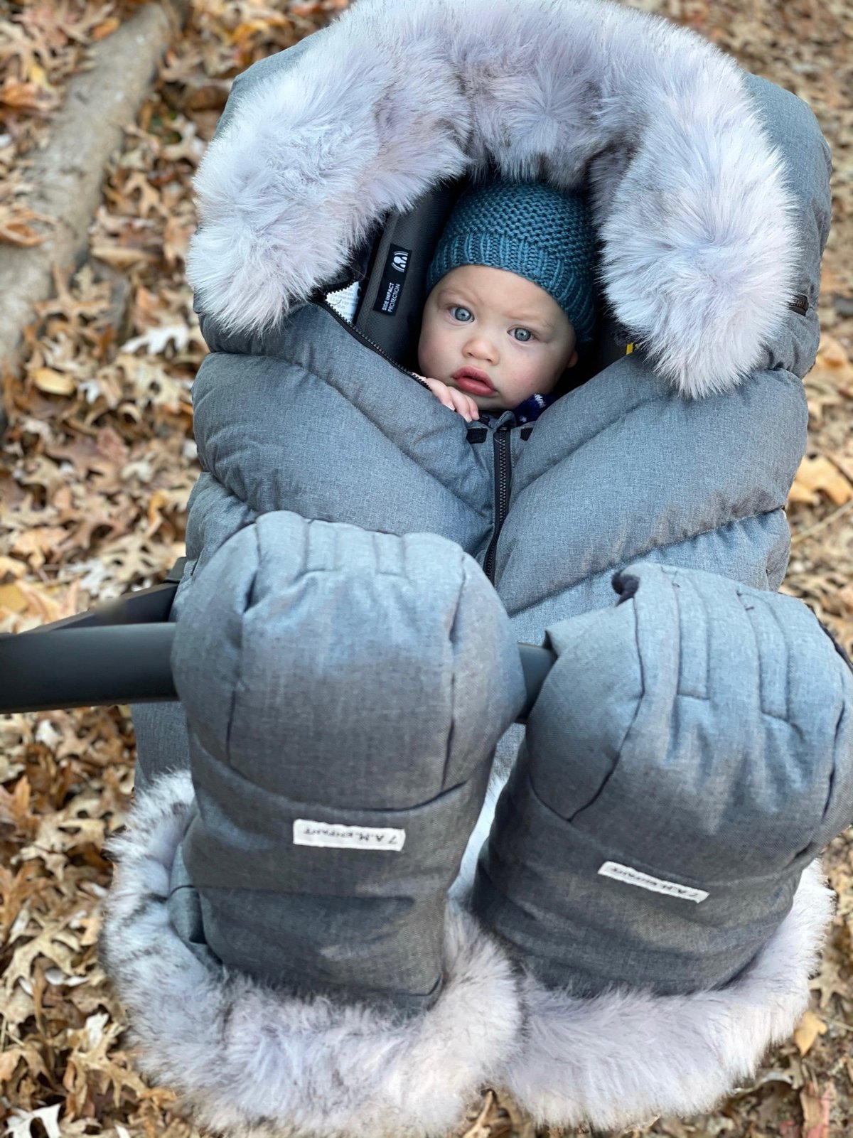 Cobertor Silla Auto Cocoon- Gris Faux Fur Natugo - Main Image