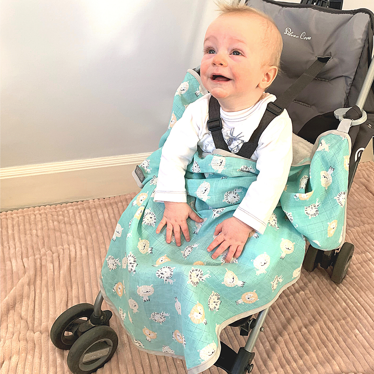 Cheeky Chompers Manta Multipropósito MultiManta 100% orgánica- Lovable Lion