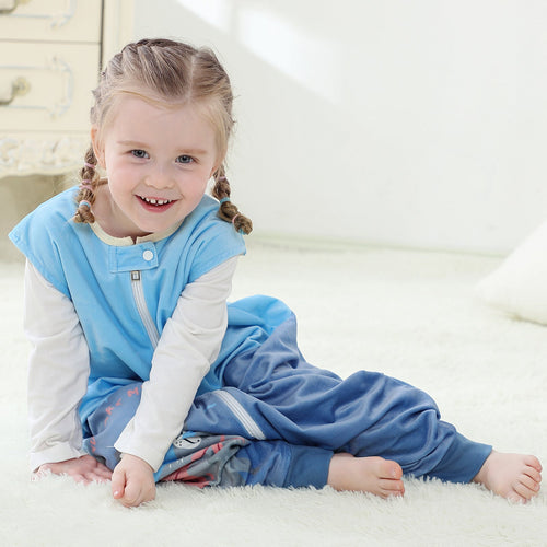 Saco de Dormir Pijama Infantil Zorro en uso